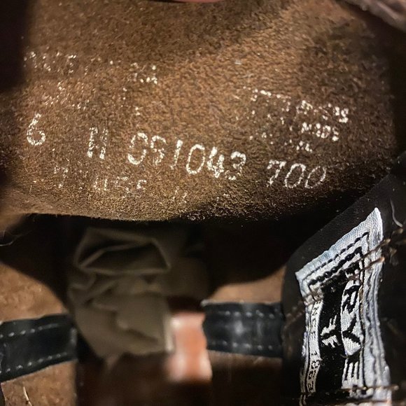 Frye Harness Brown Leather 8R Booties - Size 6 - Picture 10 of 10